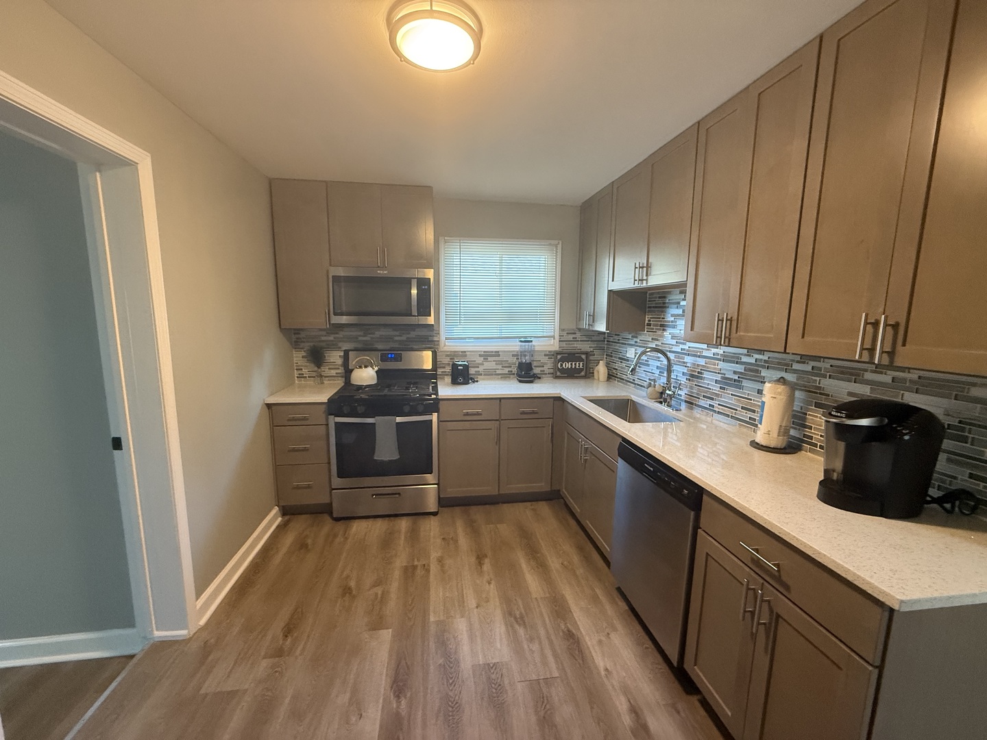 362 Marion Court, Wheeling, IL 60090