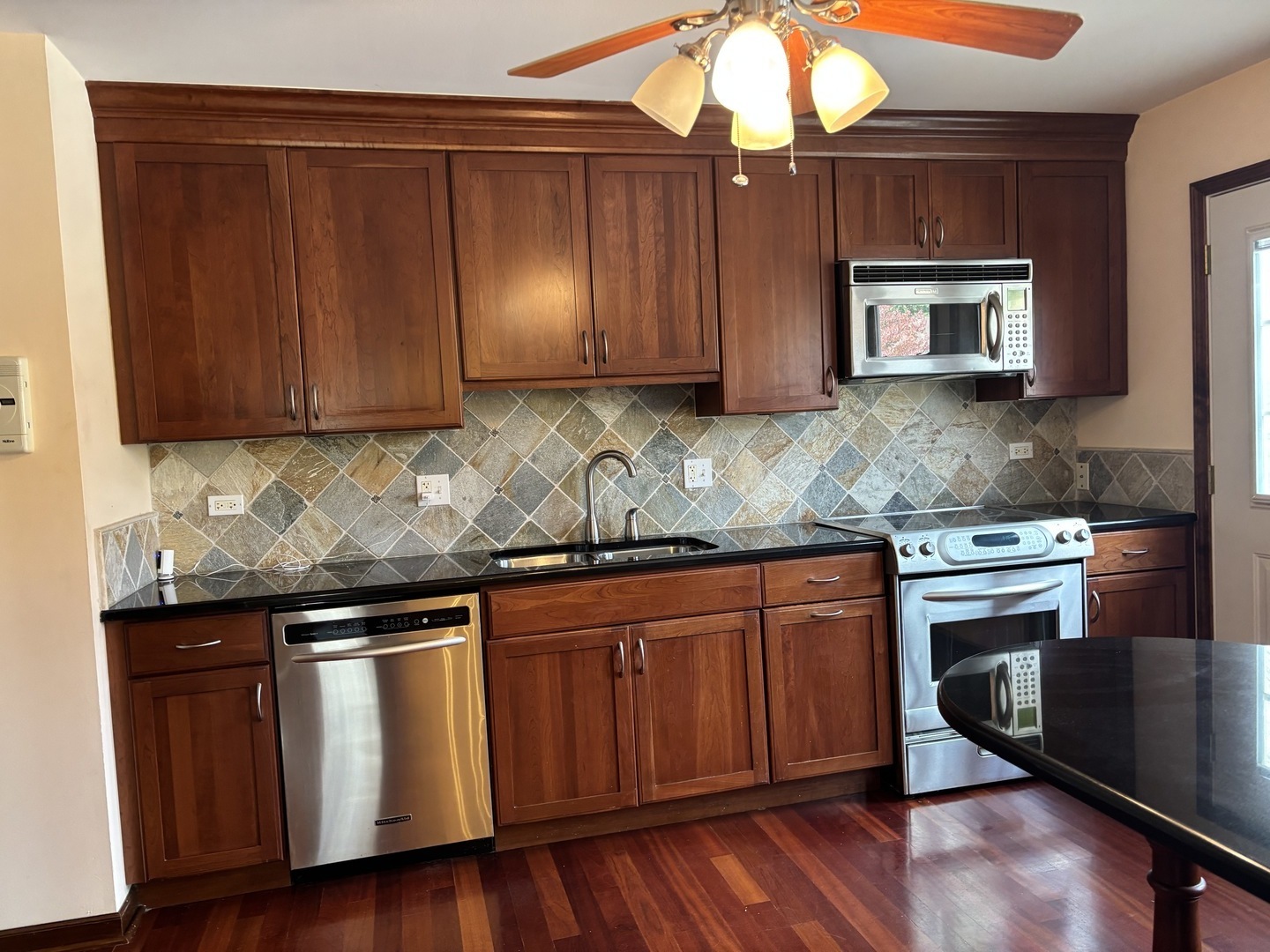 4950 Tarrington Drive, Hoffman Estates, IL 60010