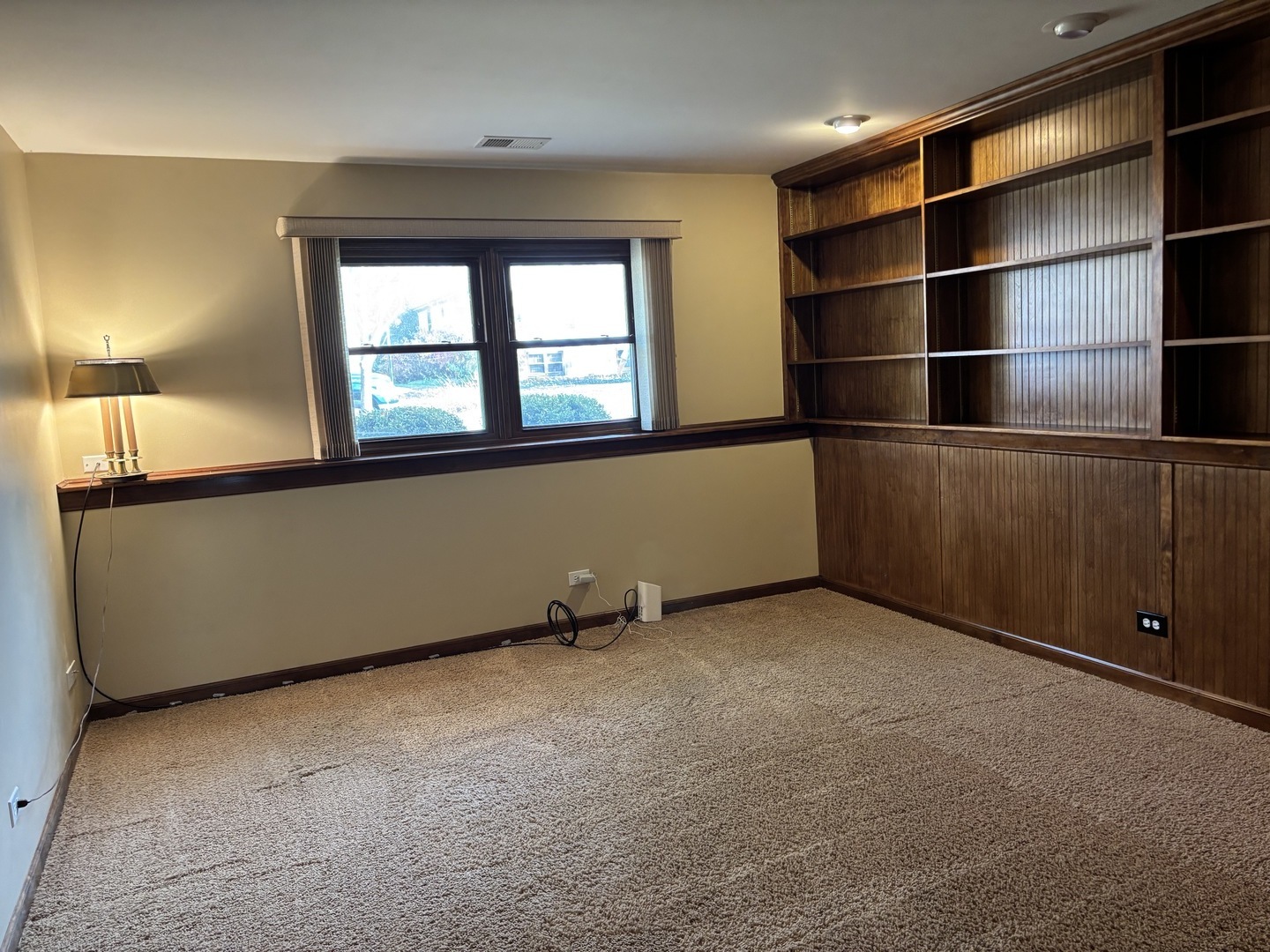 4950 Tarrington Drive, Hoffman Estates, IL 60010