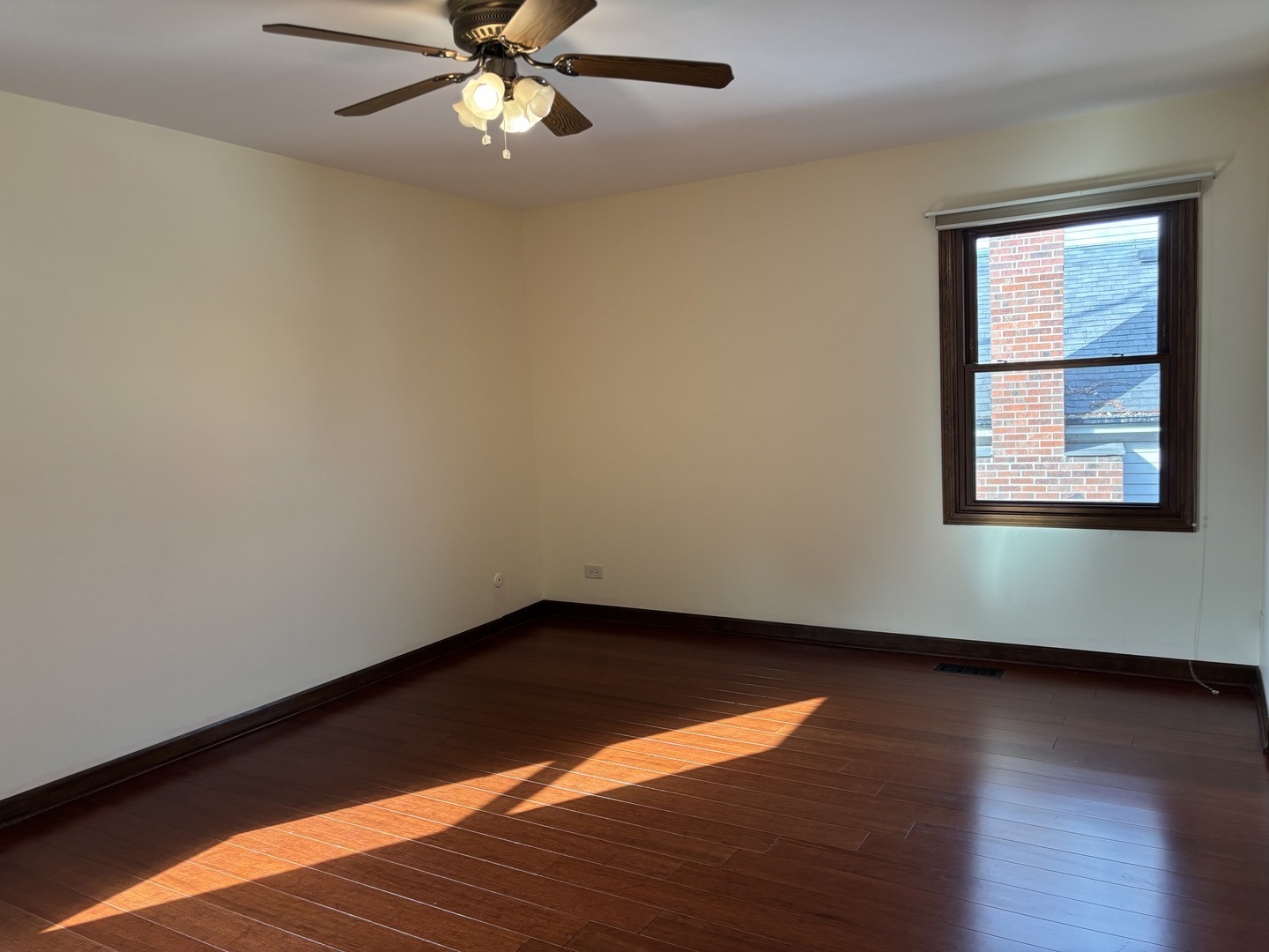 4950 Tarrington Drive, Hoffman Estates, IL 60010