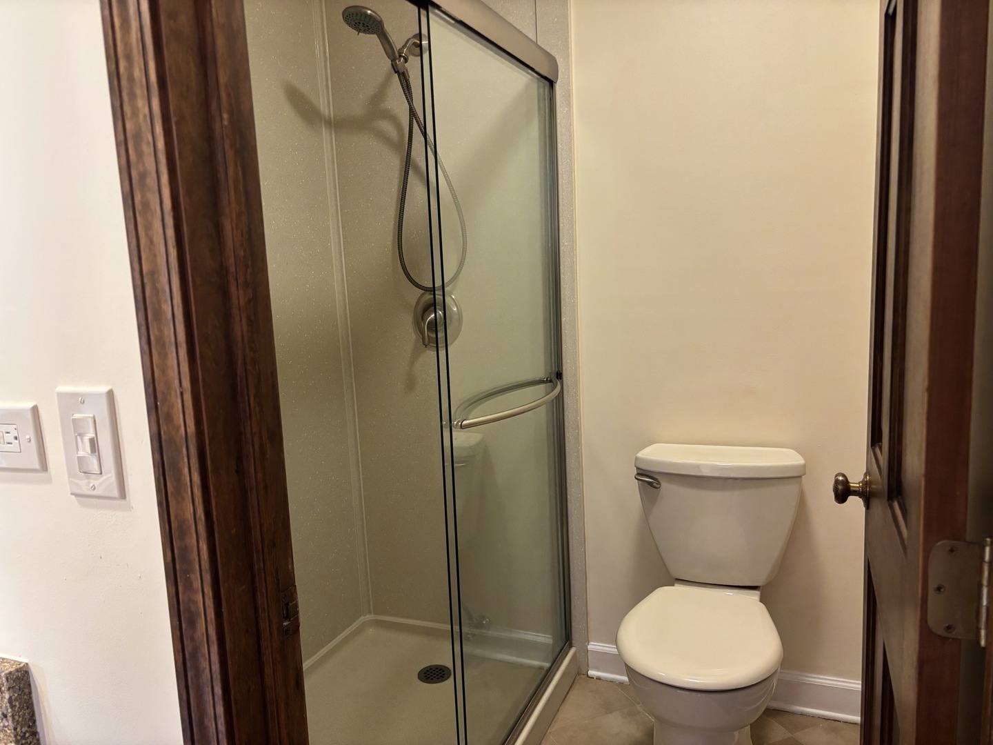 4950 Tarrington Drive, Hoffman Estates, IL 60010