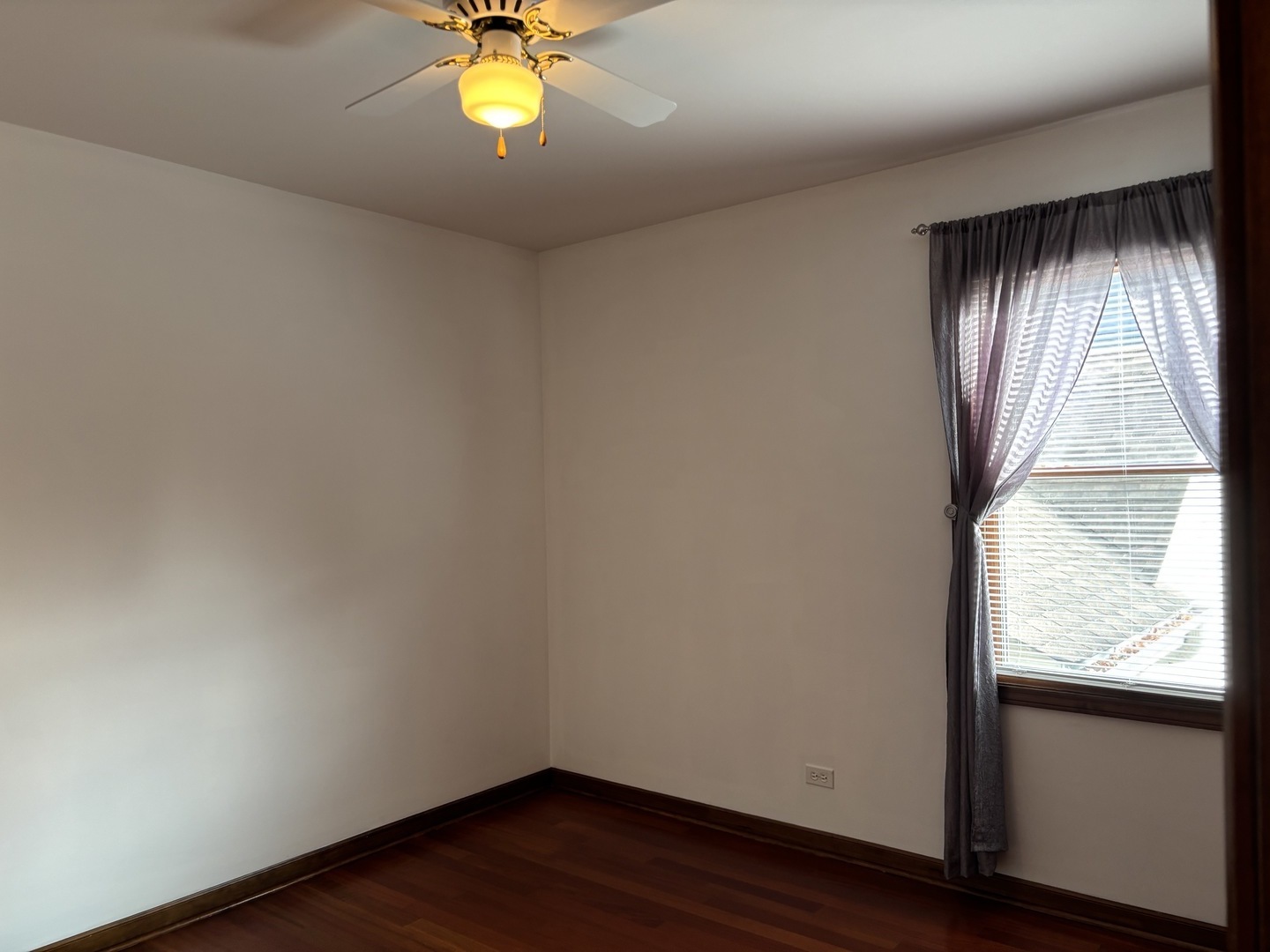 4950 Tarrington Drive, Hoffman Estates, IL 60010