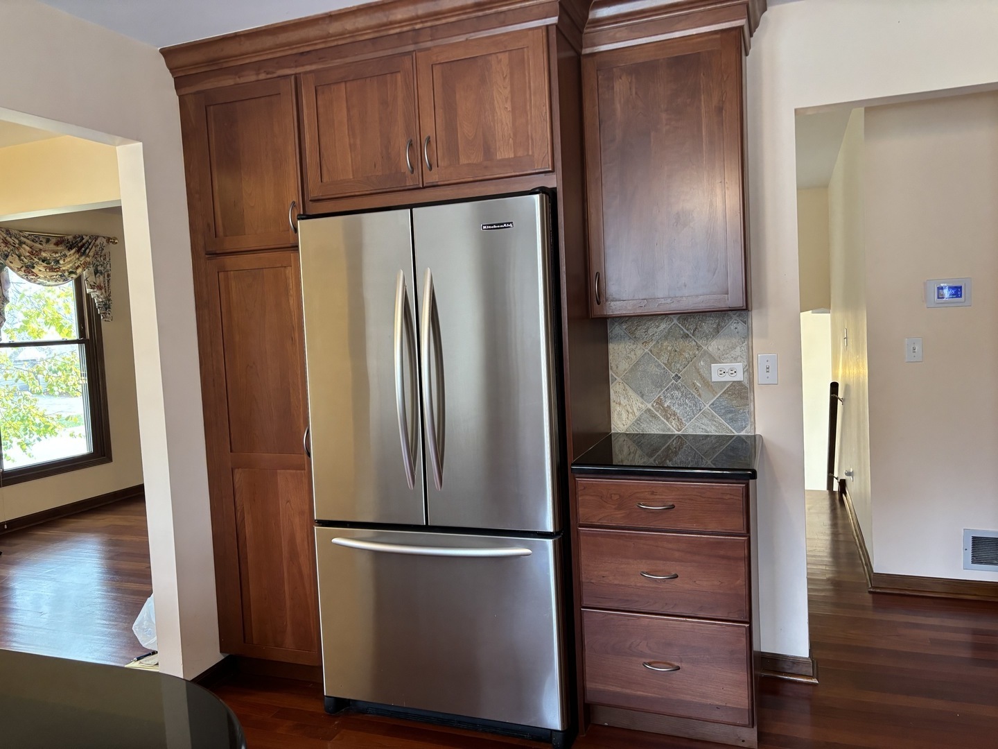 4950 Tarrington Drive, Hoffman Estates, IL 60010