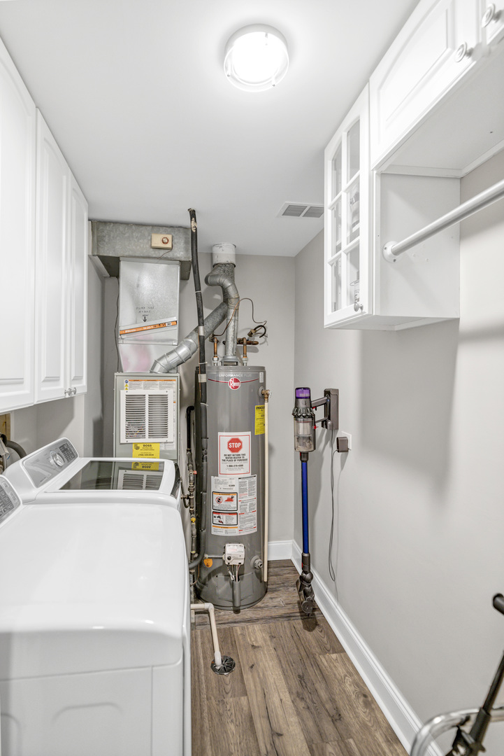 1256 Plum Tree Court #D1, Schaumburg, IL 60193