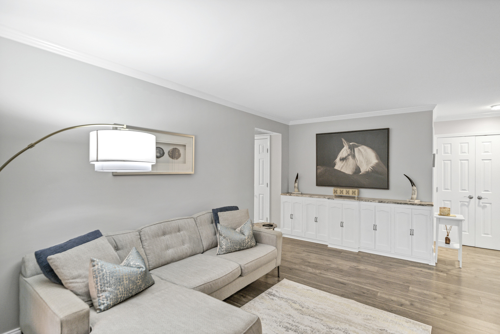 1256 Plum Tree Court #D1, Schaumburg, IL 60193