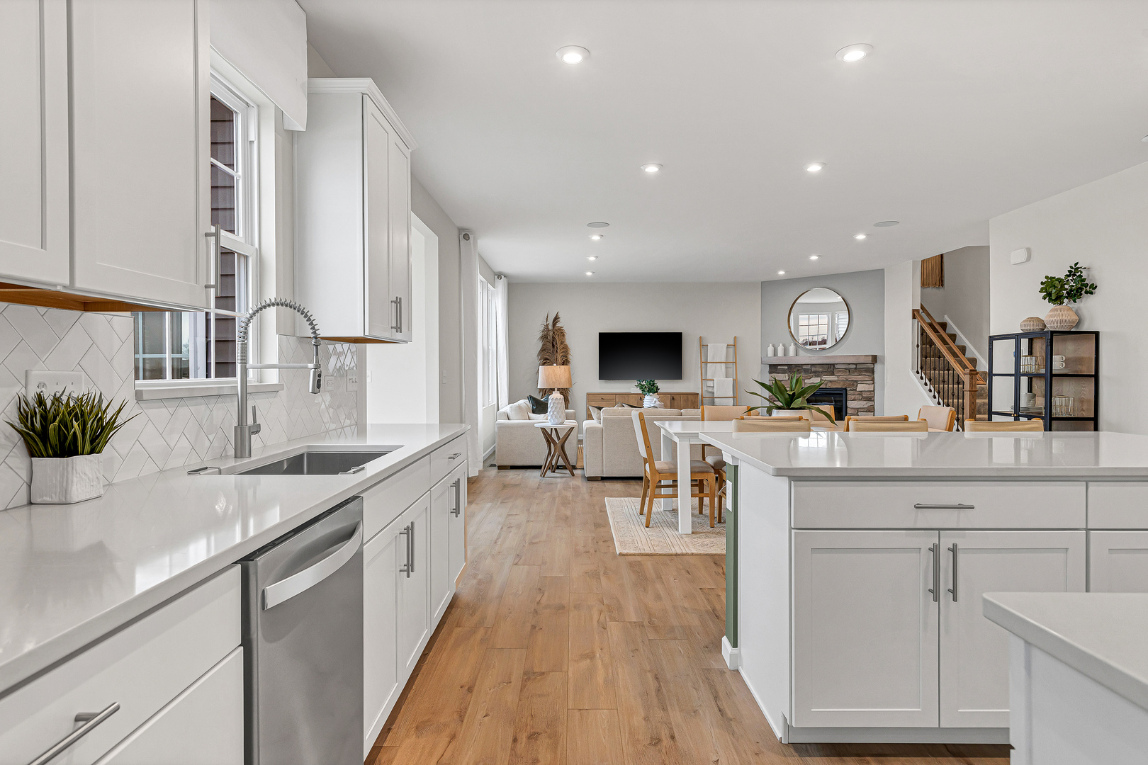 12966 S Twin Pines Lane, Plainfield, IL 60585