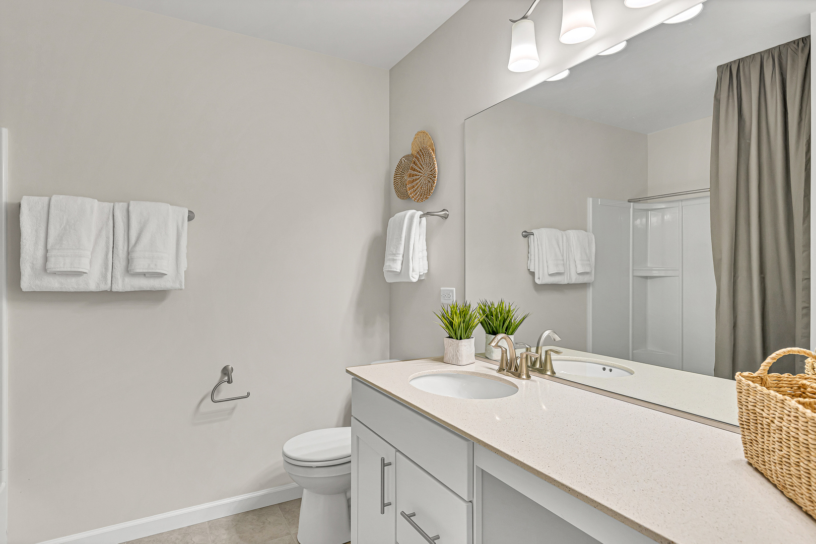 12966 S Twin Pines Lane, Plainfield, IL 60585