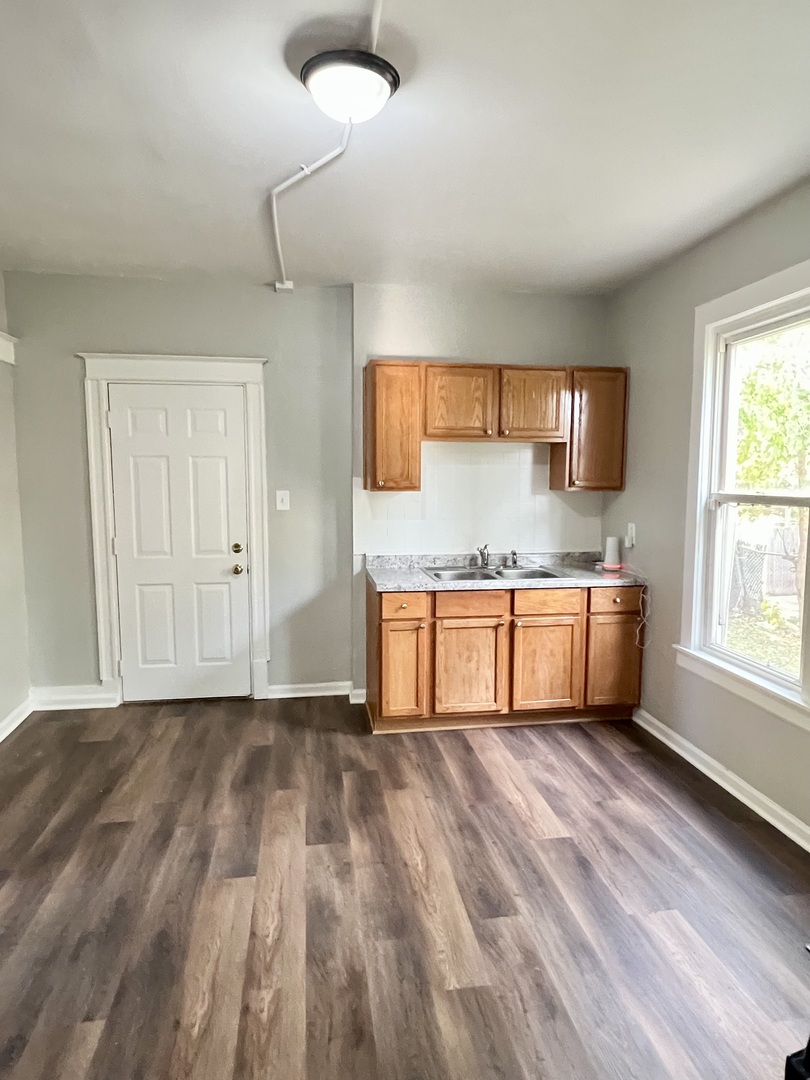 13919 Lincoln Avenue, Dolton, IL 60419