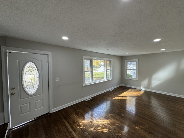 54 Mionske Drive, Lake Zurich, IL 60047