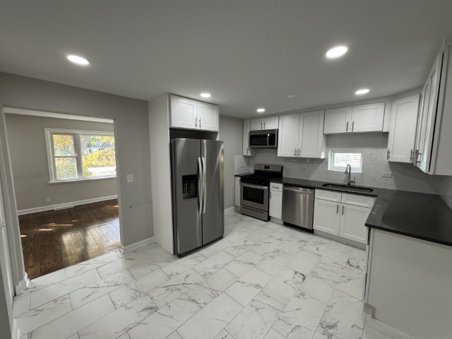 54 Mionske Drive, Lake Zurich, IL 60047