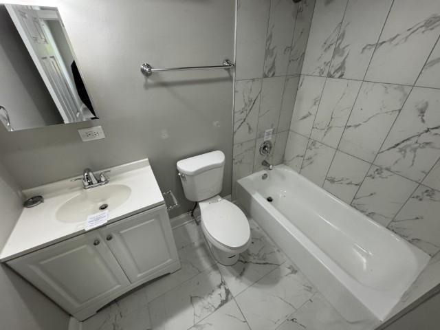 54 Mionske Drive, Lake Zurich, IL 60047