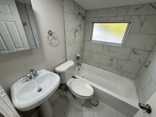 54 Mionske Drive, Lake Zurich, IL 60047