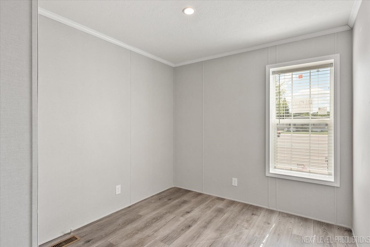 310 Apollo Court, Round Lake, IL 60073