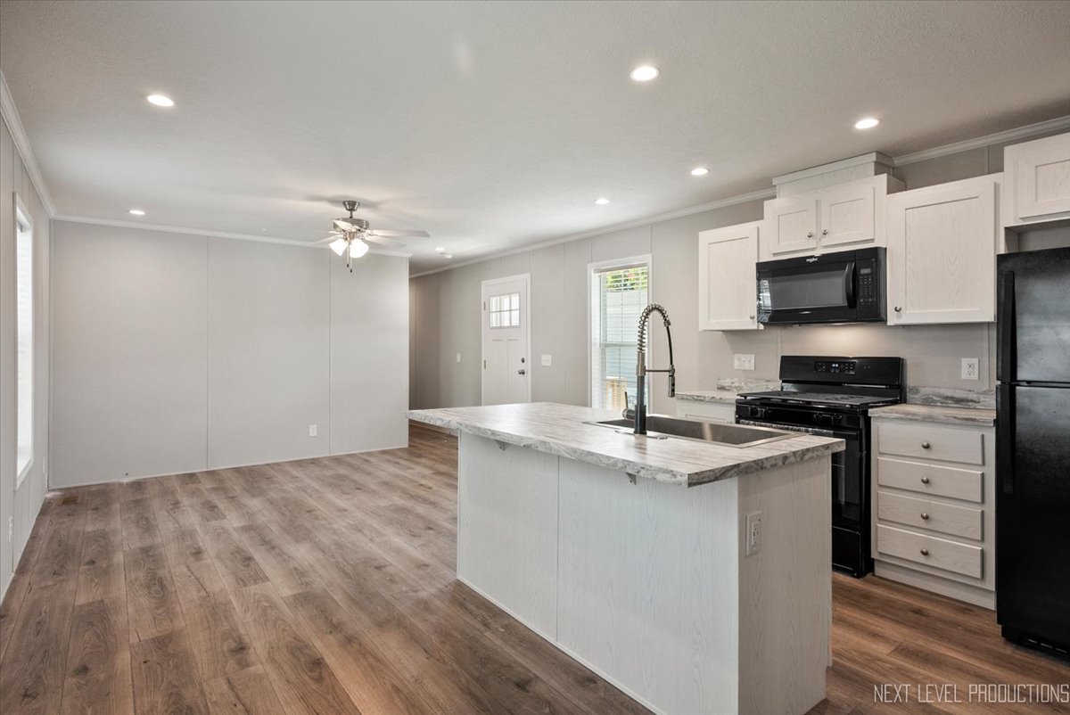 310 Apollo Court, Round Lake, IL 60073