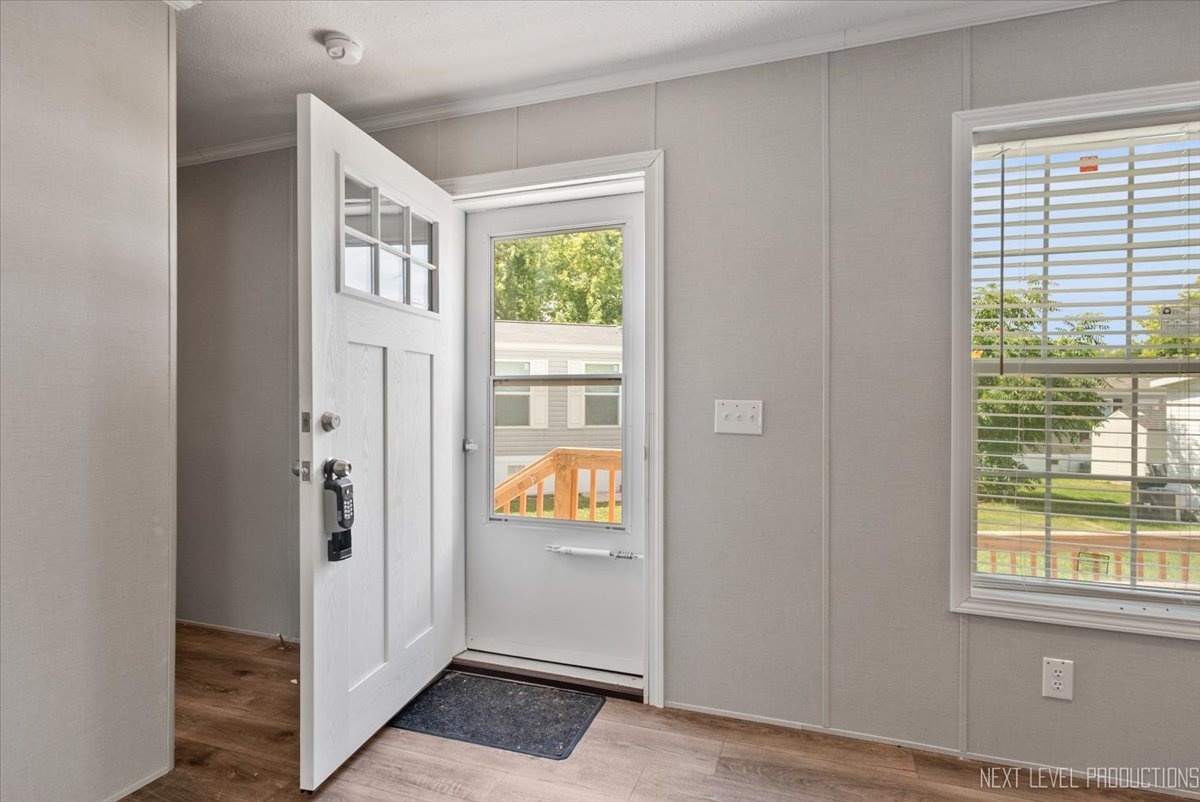 310 Apollo Court, Round Lake, IL 60073