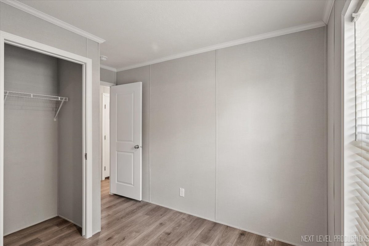 310 Apollo Court, Round Lake, IL 60073