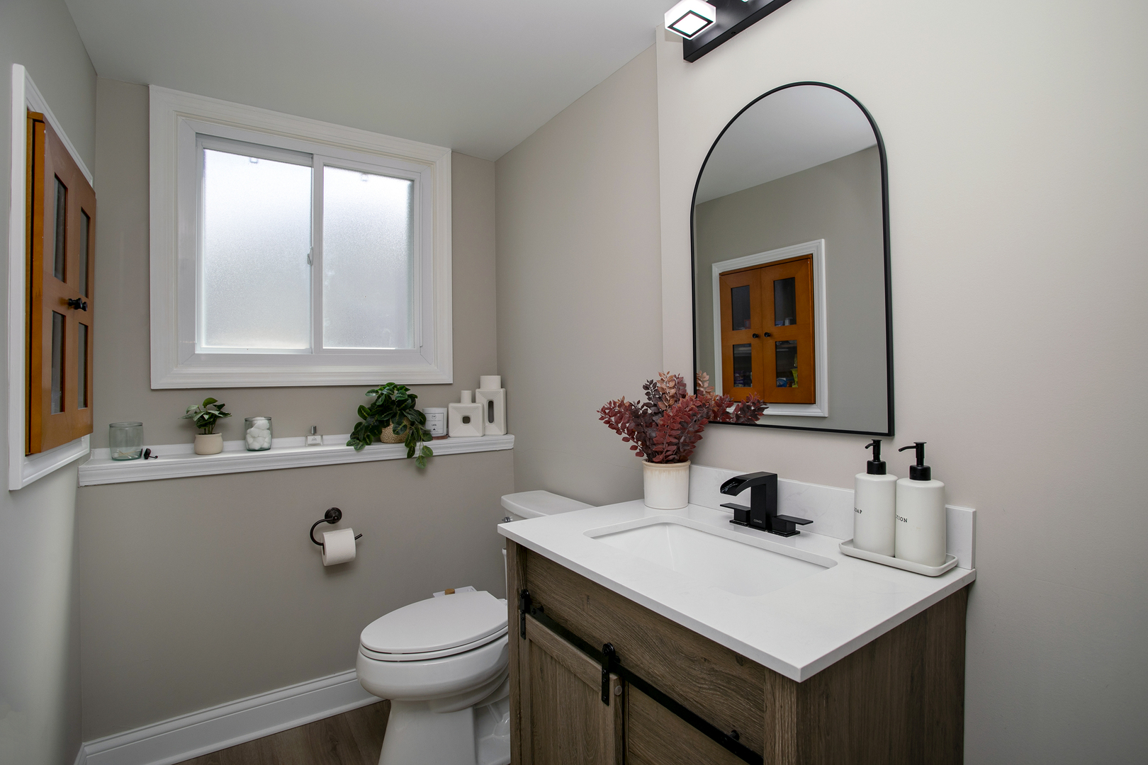 16805 Hilltop Avenue, Orland Hills, IL 60487