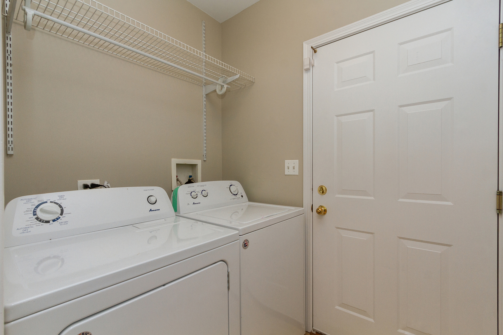 357 Lucille Lane, Schaumburg, IL 60194