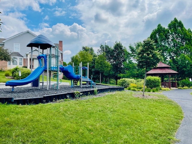 357 Lucille Lane, Schaumburg, IL 60194