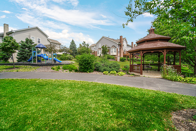 357 Lucille Lane, Schaumburg, IL 60194