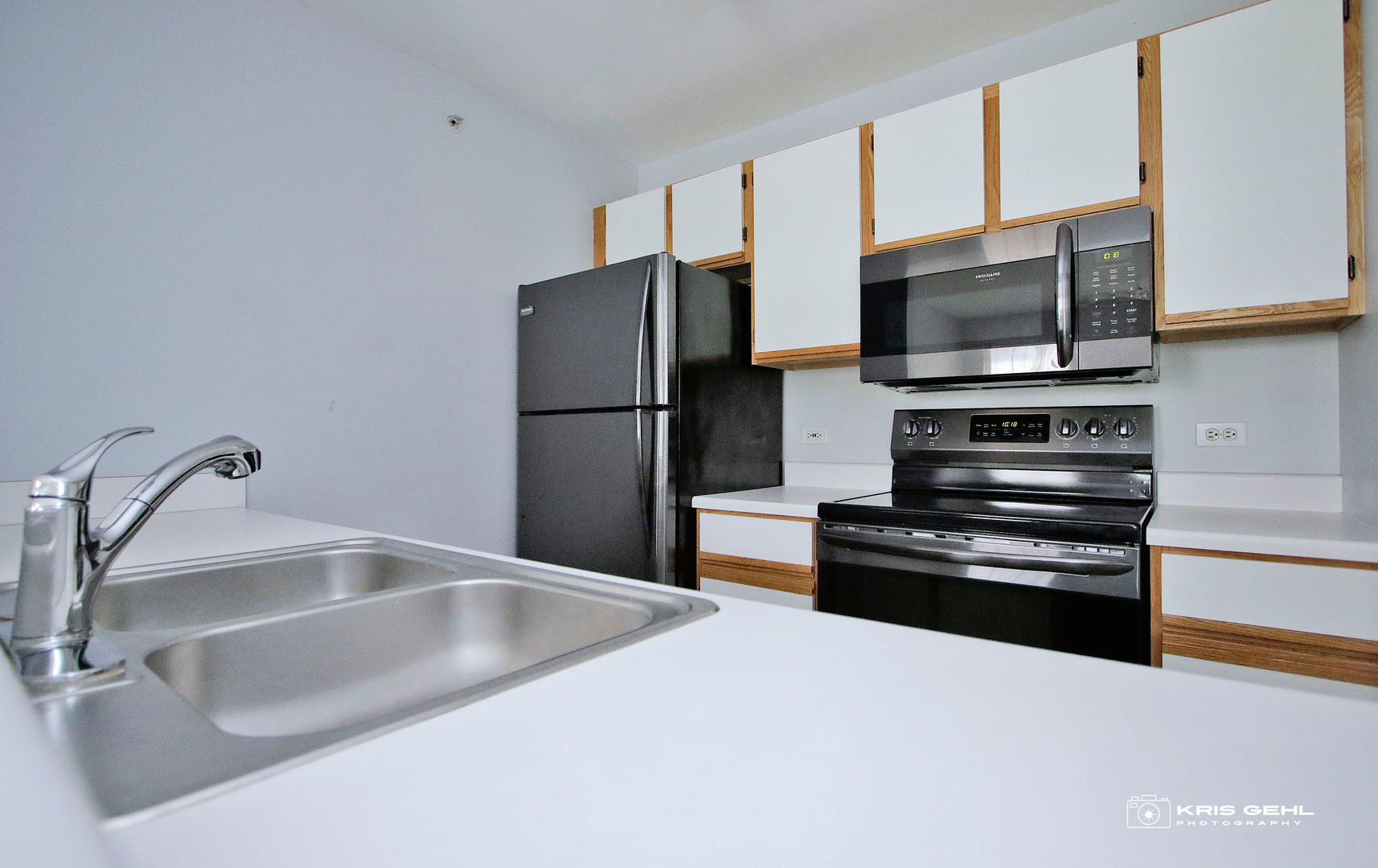 1551 W Crystal Rock Court #1D, Round Lake Beach, IL 60073