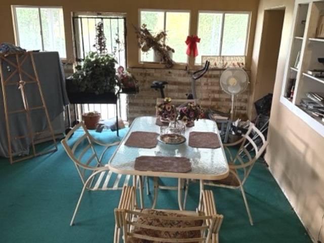 2732 Circle Drive, Markham, IL 60428