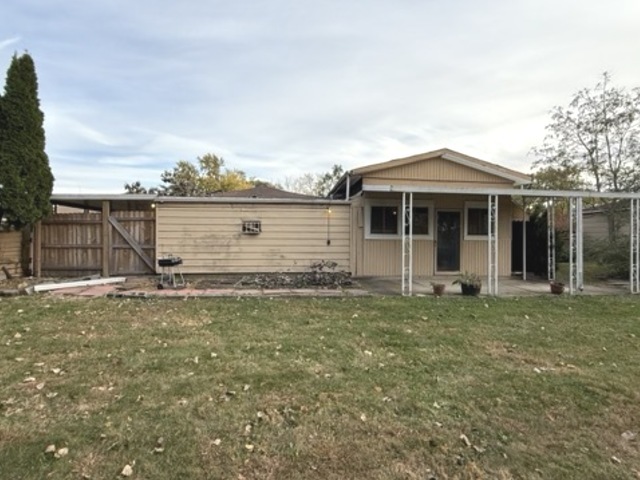 2732 Circle Drive, Markham, IL 60428