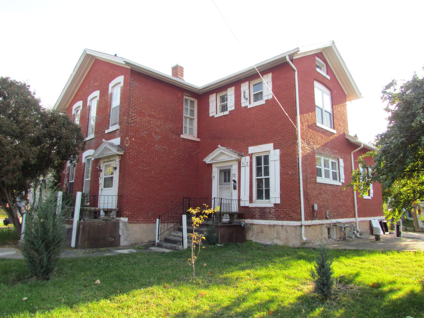 310-312 Prairie Street, Aurora, IL 60506