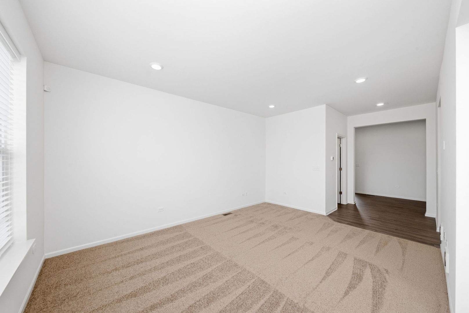 2017 Pembridge Lane, Joliet, IL 60431