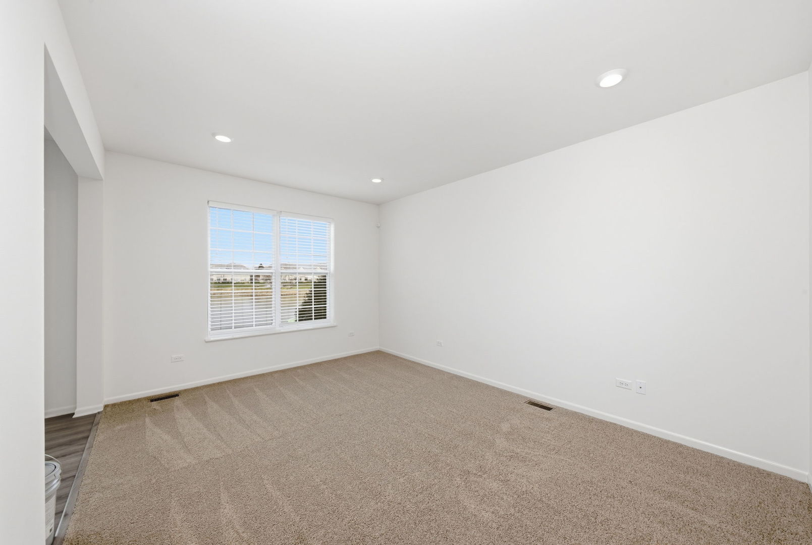 2017 Pembridge Lane, Joliet, IL 60431