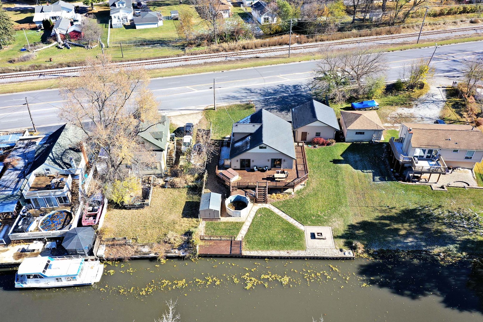 37682 N Us Highway 12 Highway, Spring Grove, IL 60081