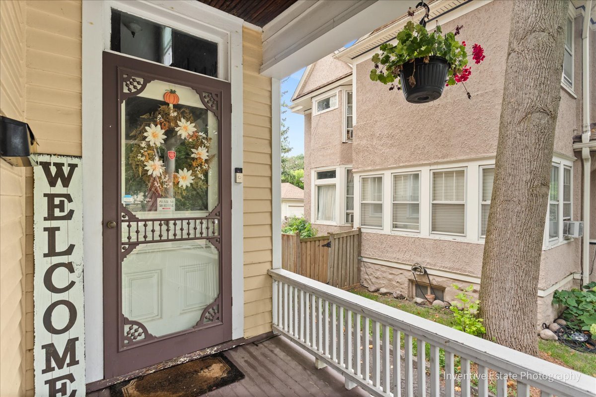 430 S La Grange Road, La Grange, IL 60525