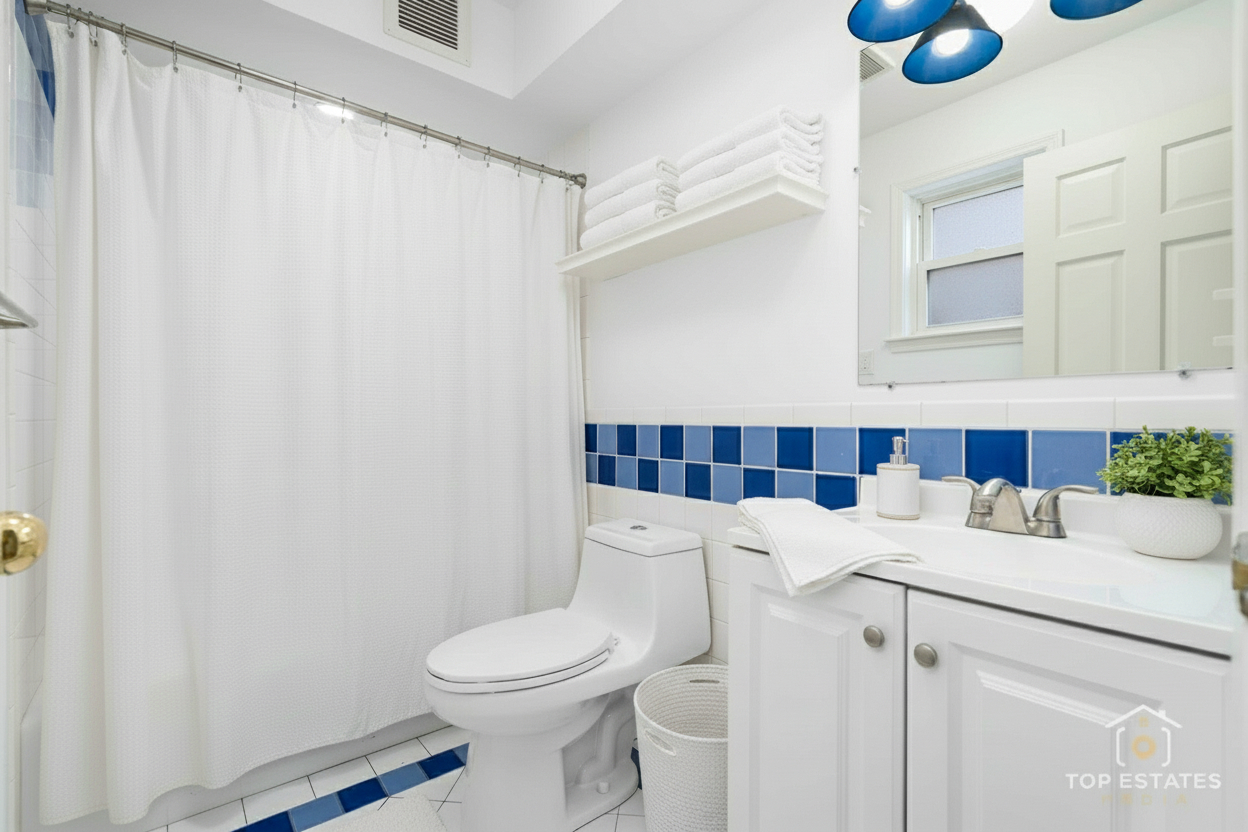 445 W Dorset Avenue, Palatine, IL 60067