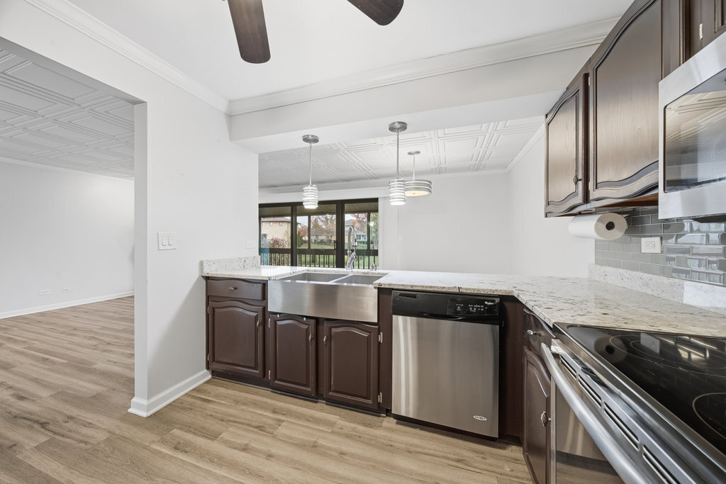 15700 86th Avenue #104, Orland Park, IL 60462