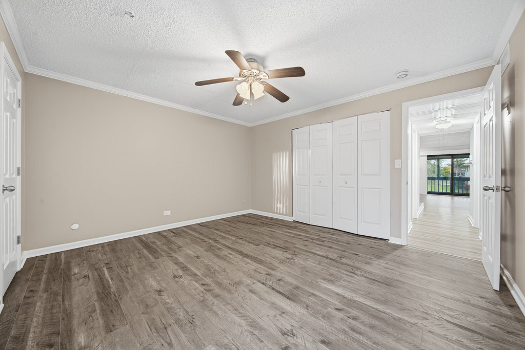 15700 86th Avenue #104, Orland Park, IL 60462