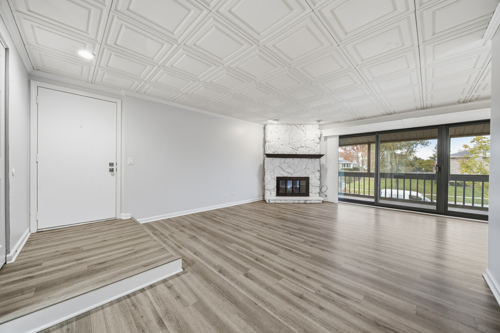 15700 86th Avenue #104, Orland Park, IL 60462