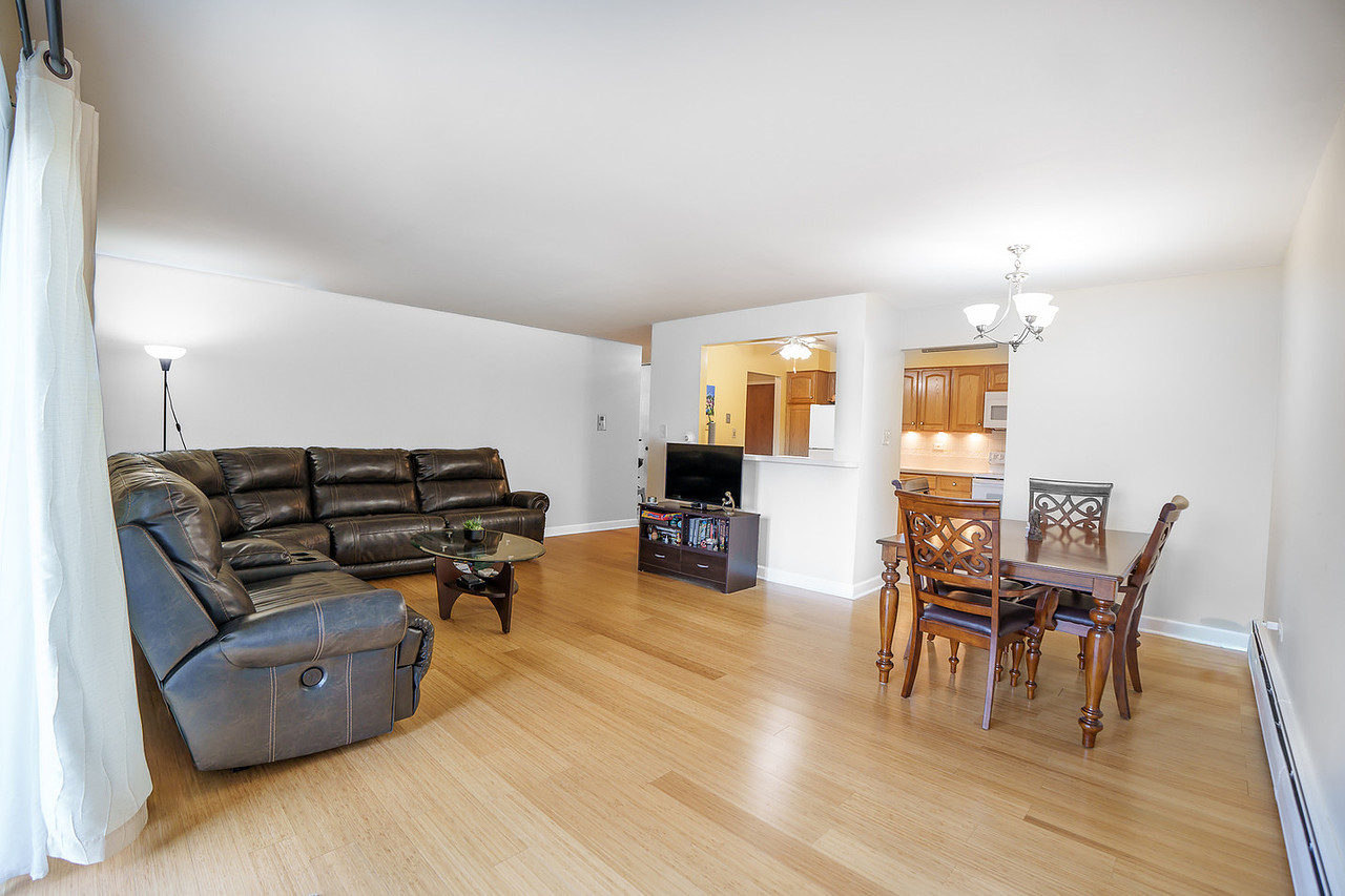 3939 Saratoga Avenue #110E, Downers Grove, IL 60515