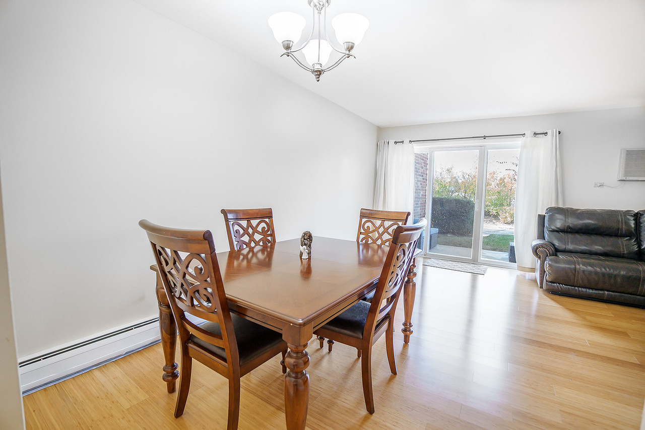 3939 Saratoga Avenue #110E, Downers Grove, IL 60515