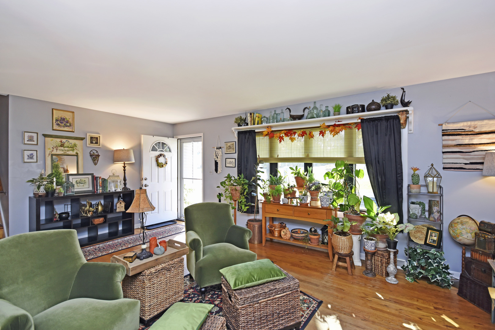 916 Lacey Avenue, Lisle, IL 60532