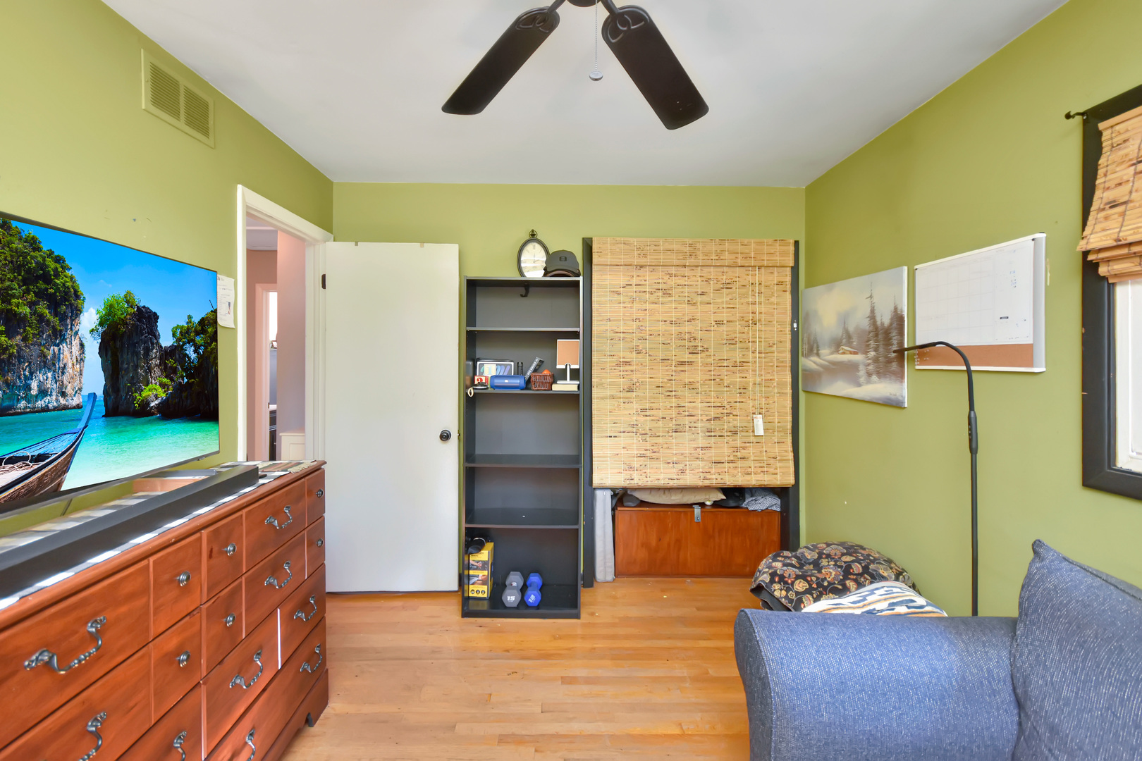 916 Lacey Avenue, Lisle, IL 60532