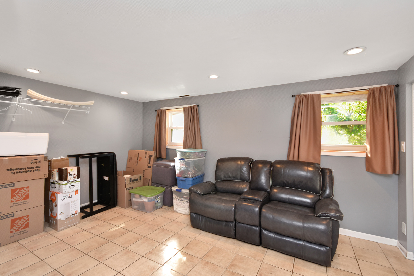 916 Lacey Avenue, Lisle, IL 60532