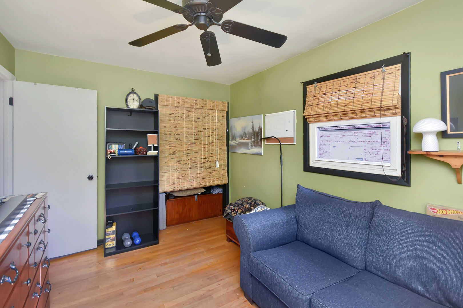 916 Lacey Avenue, Lisle, IL 60532