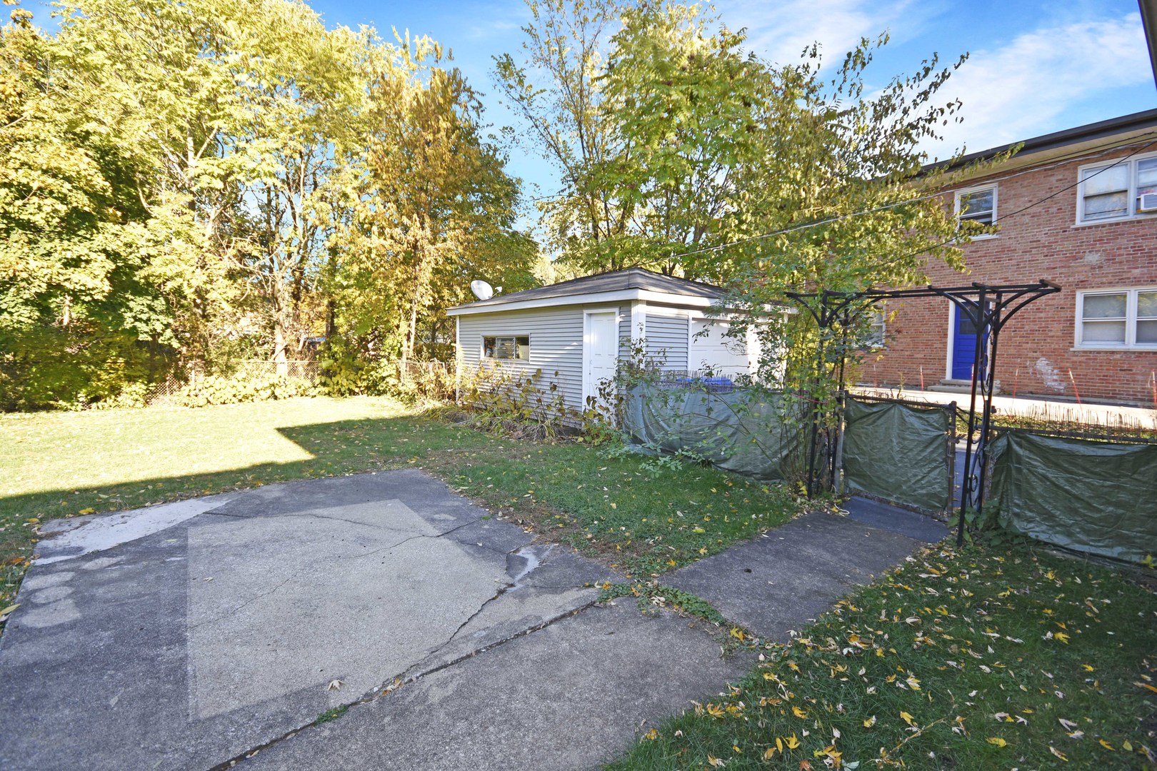 916 Lacey Avenue, Lisle, IL 60532