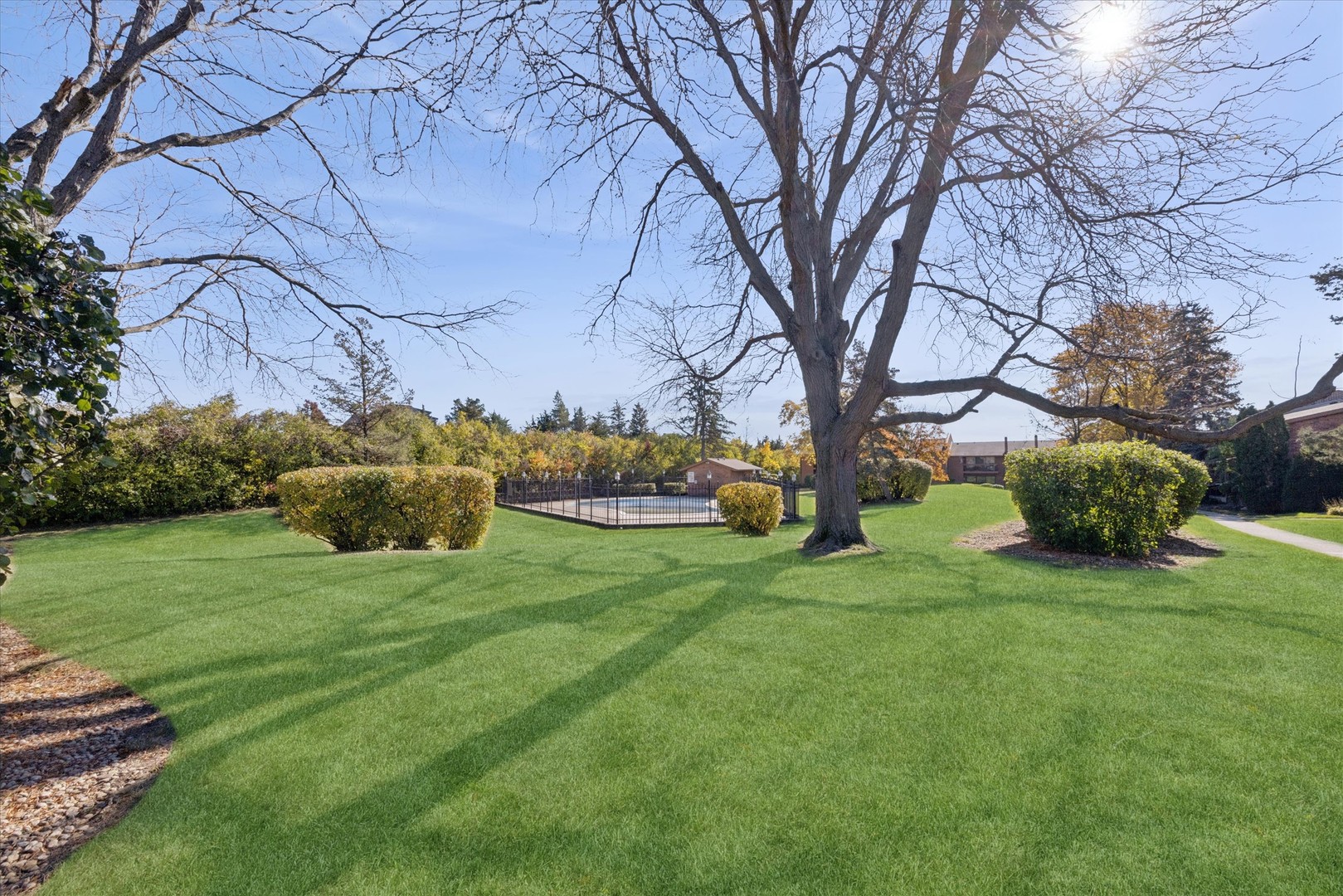 7990 Garfield Avenue #14-3, Burr Ridge, IL 60527