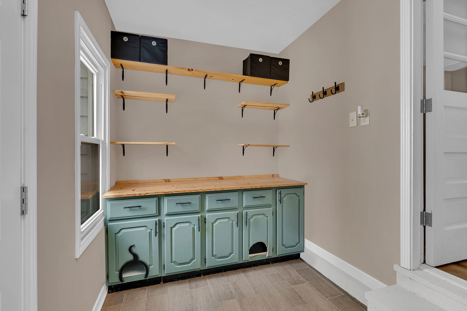 1103 Plaza Drive, Joliet, IL 60435