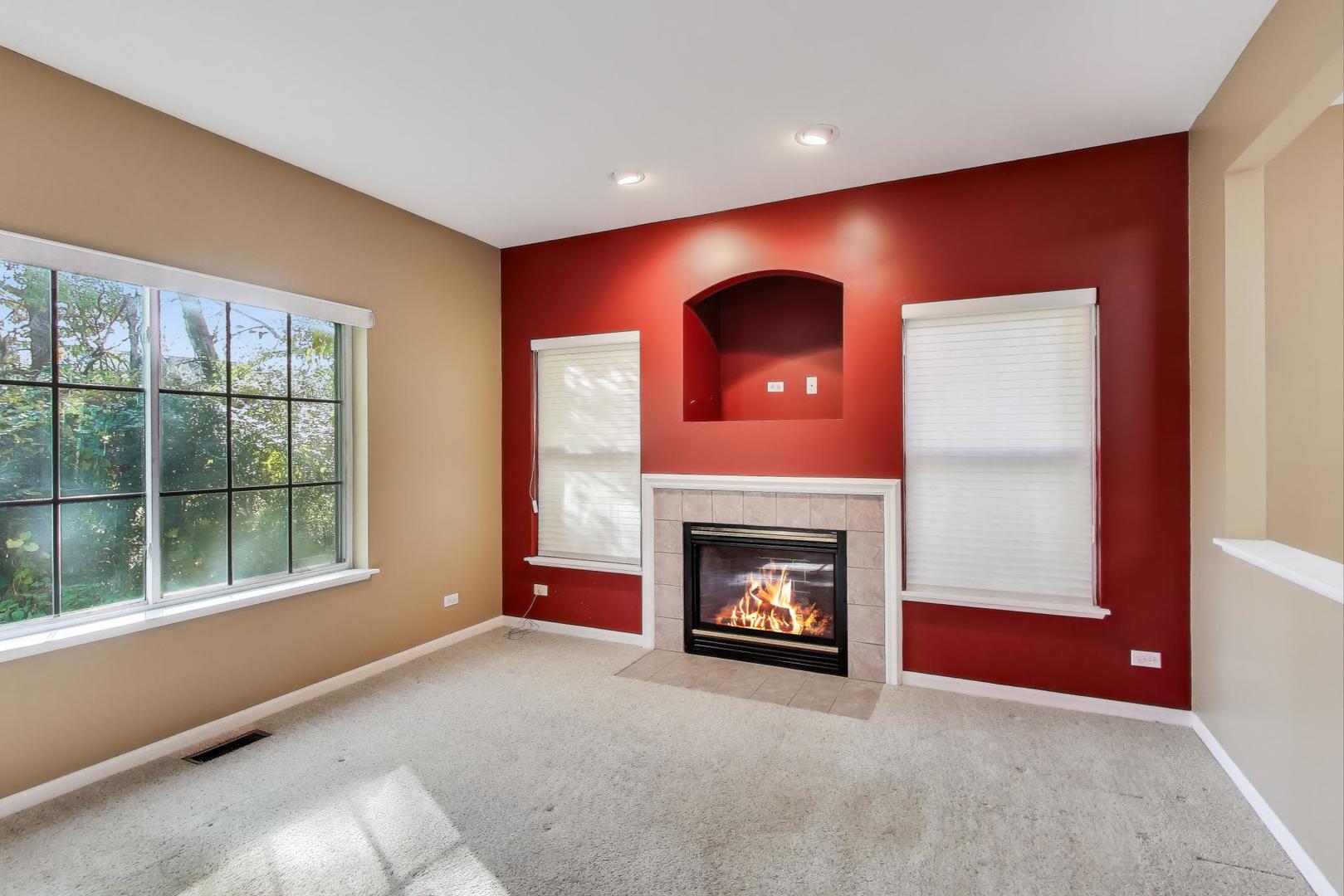 2271 Stoughton Circle, Aurora, IL 60502