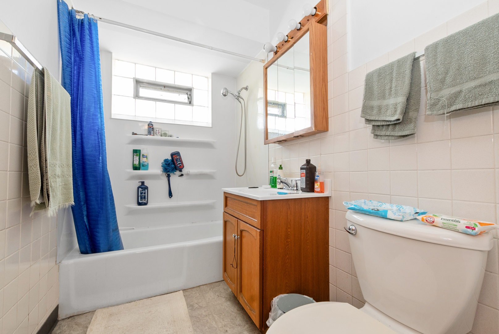 7654 S Harlem Avenue, Bridgeview, IL 60455