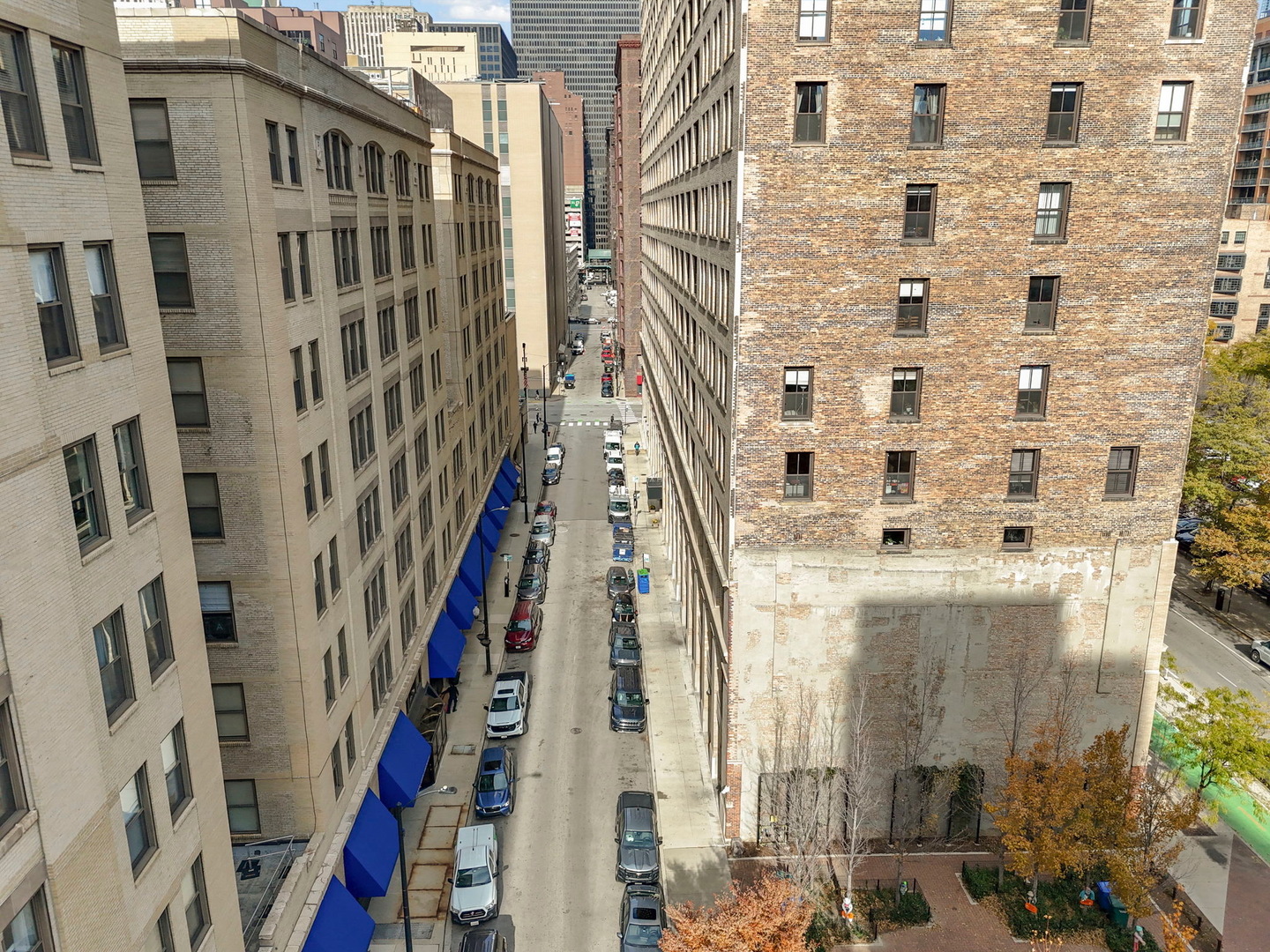 640 S Federal Street #702, Chicago, IL 60605