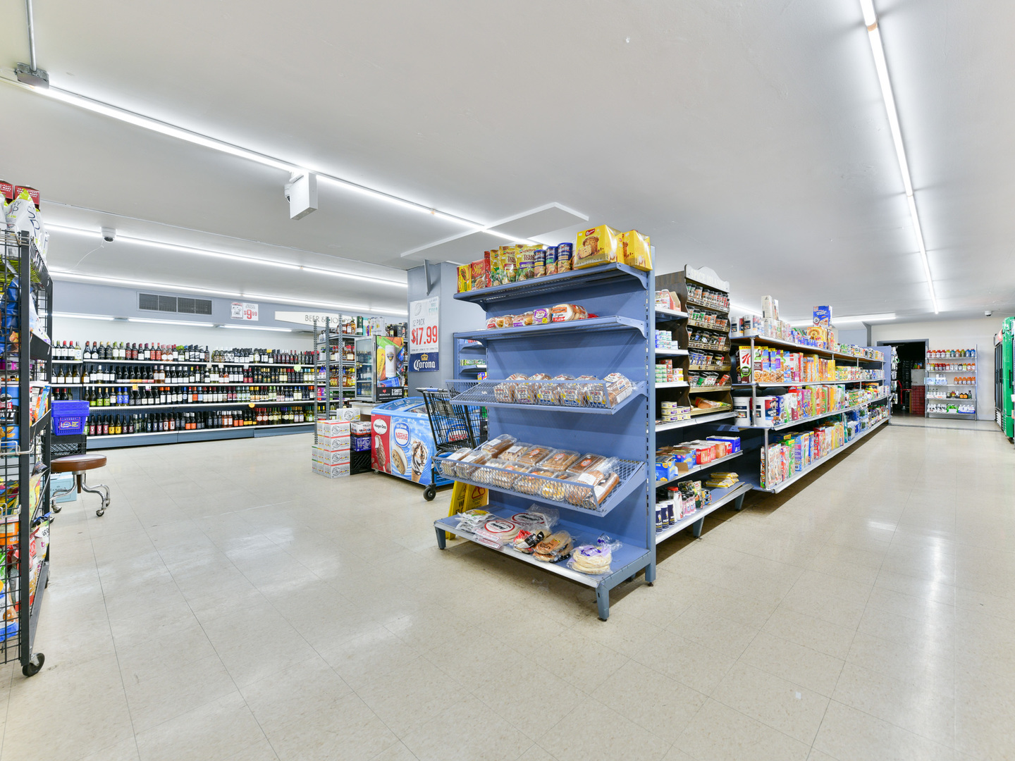 3600 N LAKE SHORE Drive #216, Chicago, IL 60613