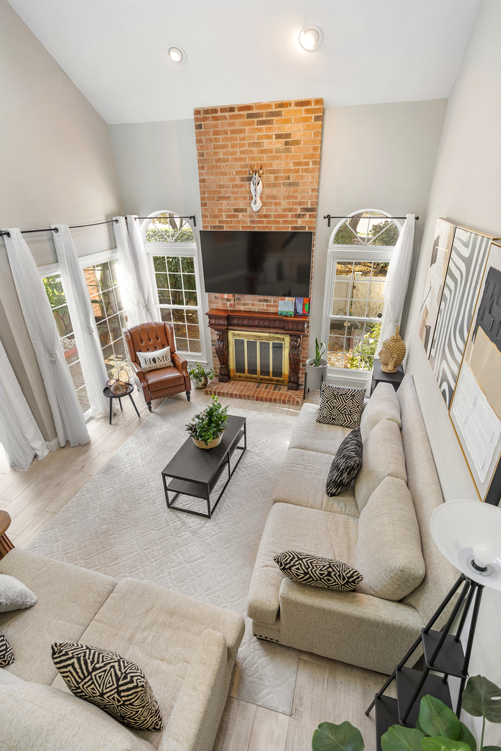 1437 WHITMAN Court, Schaumburg, IL 60173